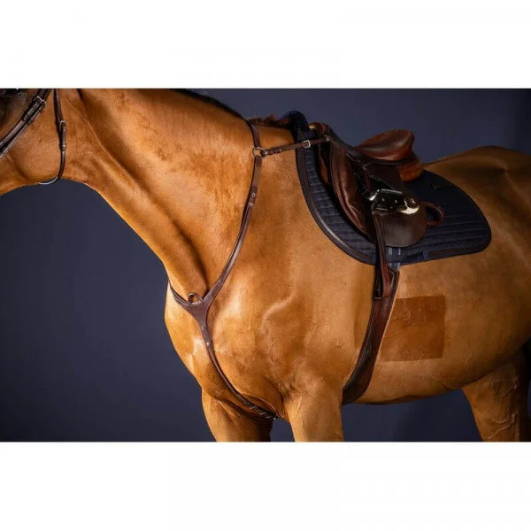 fundis-equestrian202607242228453285692
