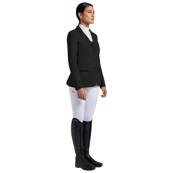 fundis-equestrian202607250417453321019