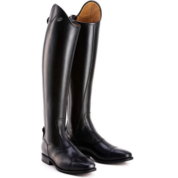 fundis-equestrian202607250458013325101