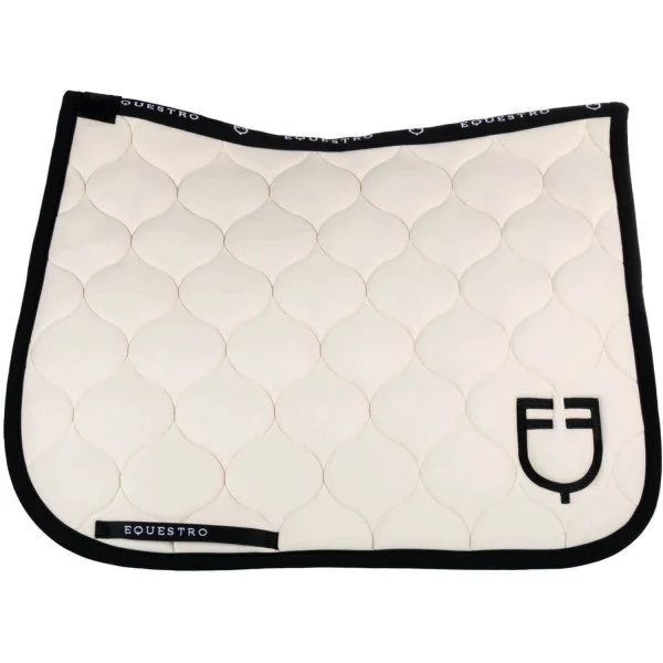 fundis-equestrian202607250552573330898