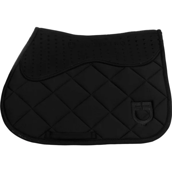 fundis-equestrian202607250554123331024